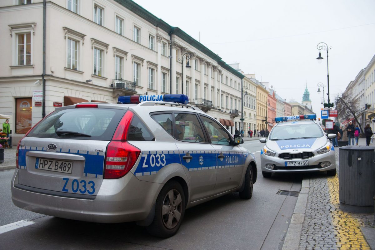 Polacy płacą za mandat smartfonem