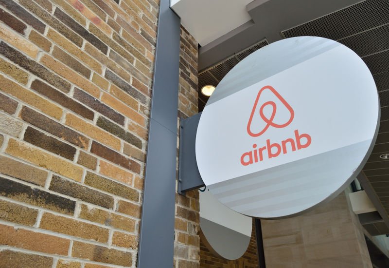 Airbnb na cenzurowanym. Wysokie grzywny dla gospodarzy w Singapurze