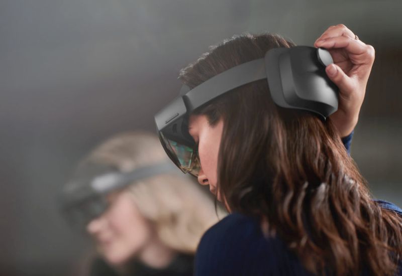 MWC 2019: Microsoft pokazał gogle HoloLens 2