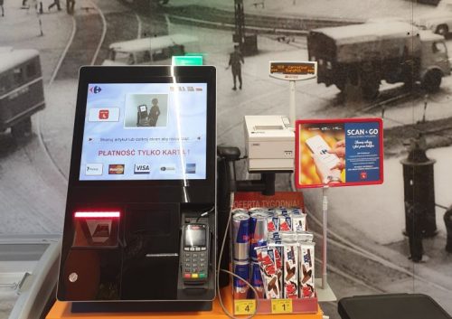 Mini kasa samoobsługowa w Carrefour Express