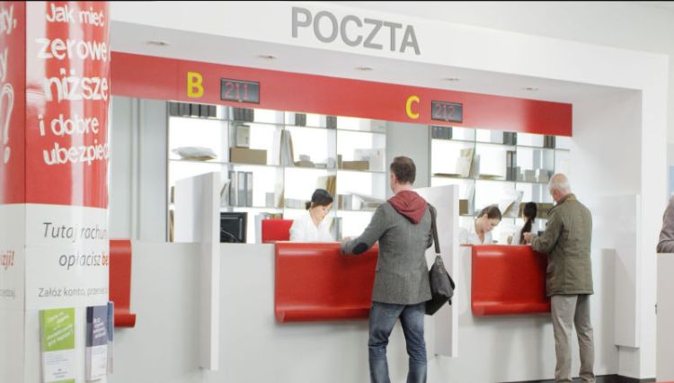 Poczta Polska partnerem Empik Premium. Darmowa dostawa do punktów odbioru
