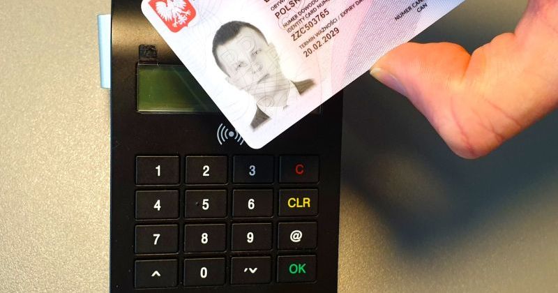 E-dowody w rękach prawie 3 milionów Polaków. Źródło: Ministerstwo Cyfryzacji