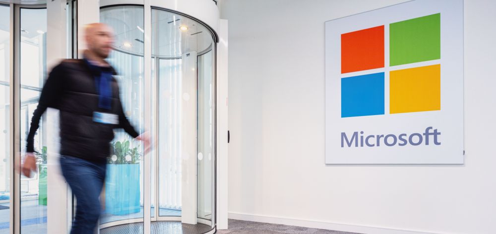 Microsoft nawiązuje współpracę z Chmurą Krajową. Inwestycja warta 1 mld dolarów